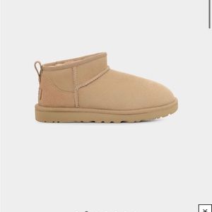 UGG Classic Ultra Mini